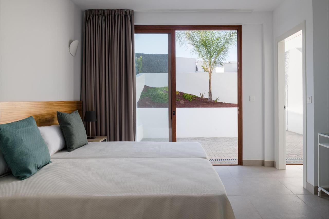 Villas Altos De Lanzarote Плая Бланка Екстериор снимка
