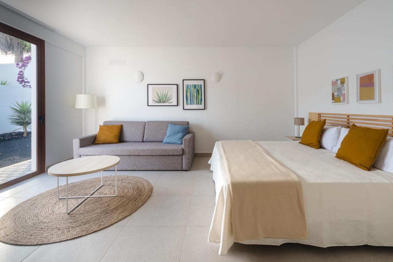 Villas Altos De Lanzarote Плая Бланка Екстериор снимка