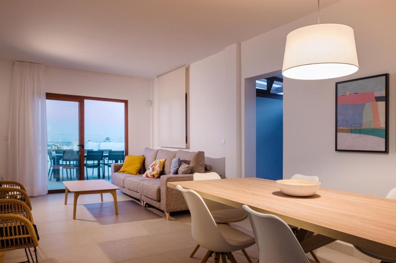 Villas Altos De Lanzarote Плая Бланка Екстериор снимка